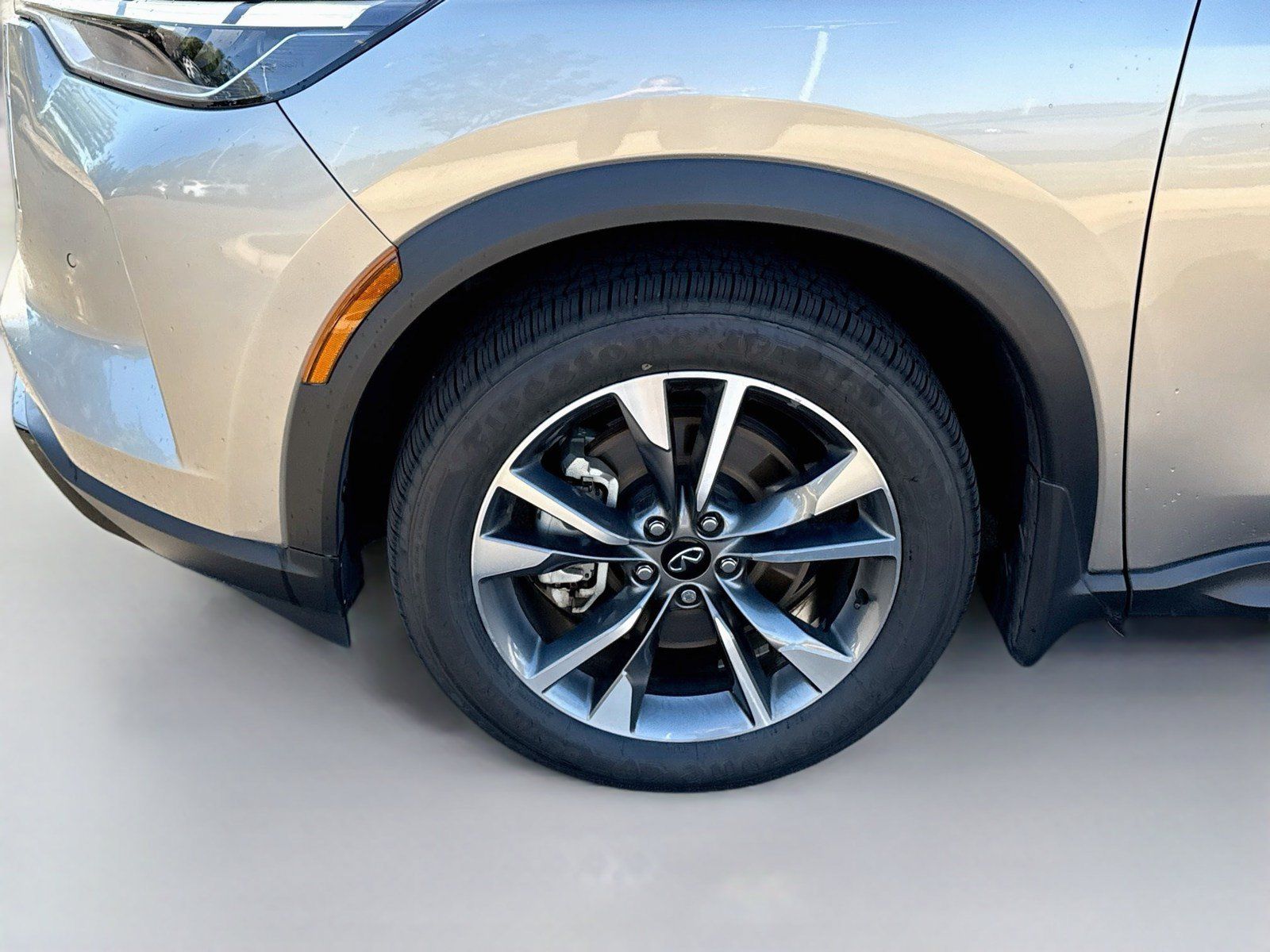 Used 2023 INFINITI QX60 Luxe w/ Vision Package AWD/4WD image 31