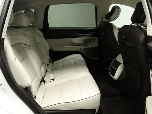 Used 2024 Lincoln Nautilus Black Label AWD/4WD image 16