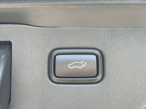 Used 2020 Kia Sorento EX FWD image 29