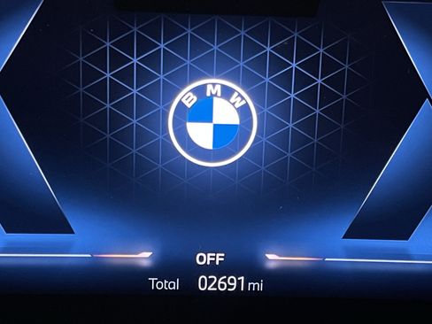 Used 2026 BMW 530i xDrive w/ M Sport Package AWD/4WD image 21