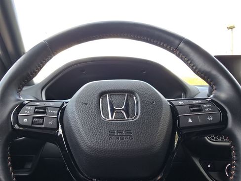 Used 2025 Honda HR-V Sport image 22