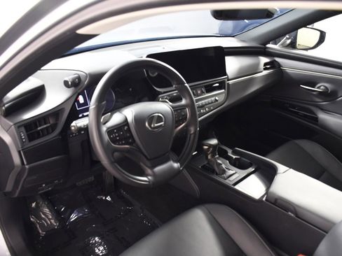Used 2023 Lexus ES 350 w/ Premium Package image 12