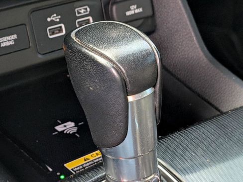 Used 2022 Honda Civic Touring image 24