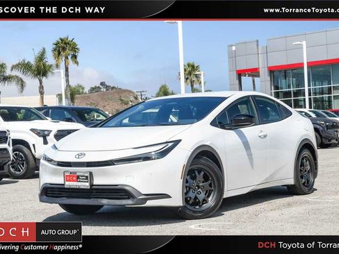 Used 2024 Toyota Prius LE FWD image 1