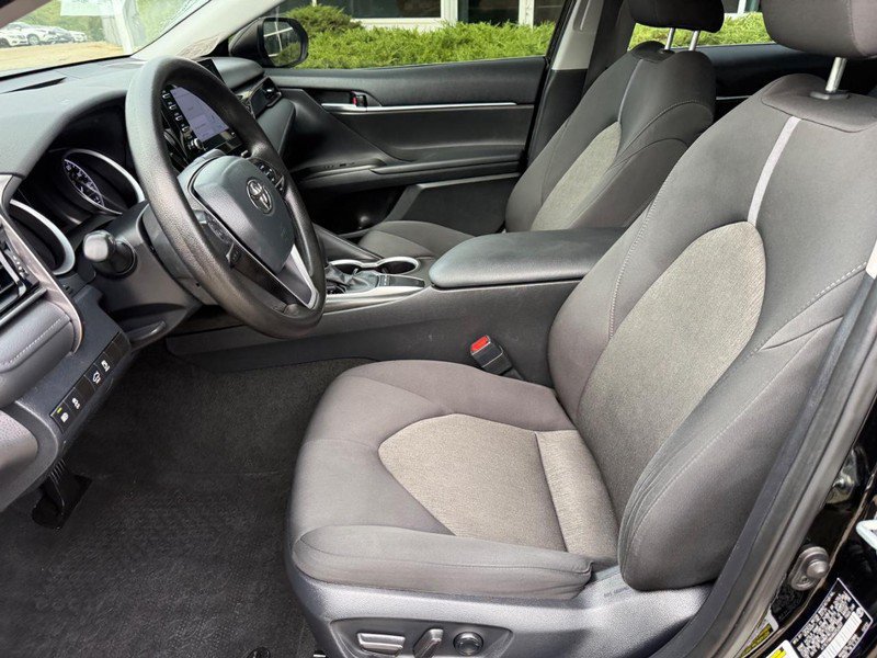 Used 2024 Toyota Camry LE FWD image 16
