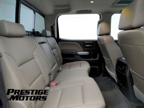 Used 2017 Chevrolet Silverado 2500 LTZ w/ LTZ Plus Package image 33