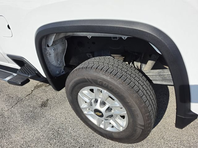 Used 2025 Chevrolet Silverado 2500 LT w/ Convenience Package AWD/4WD image 17