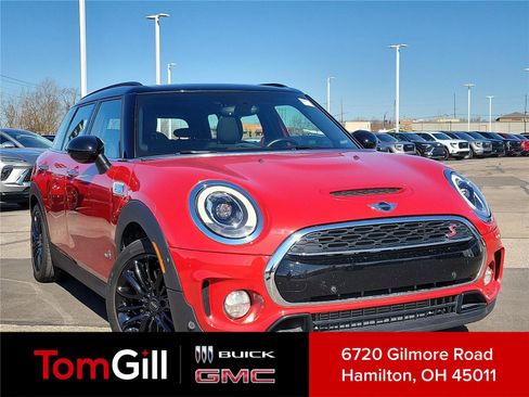 Used 2017 MINI Cooper Clubman S image 1