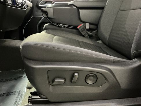 Used 2025 Chevrolet Silverado 2500 LT w/ Convenience Package image 15