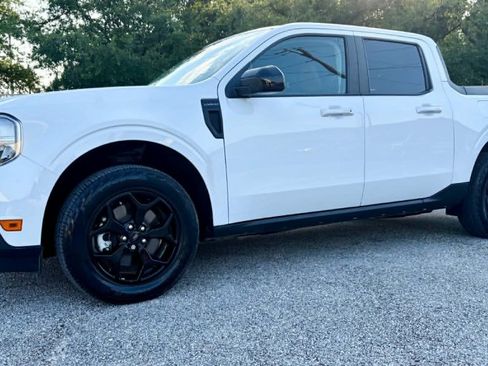 Used 2024 Ford Maverick Lariat w/ FX4 Off-Road Package AWD/4WD image 1