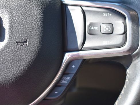 Used 2022 RAM 1500 Laramie image 32