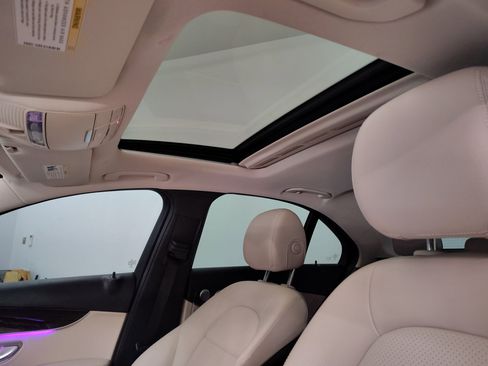 Used 2021 Mercedes-Benz C 300 Sedan image 13