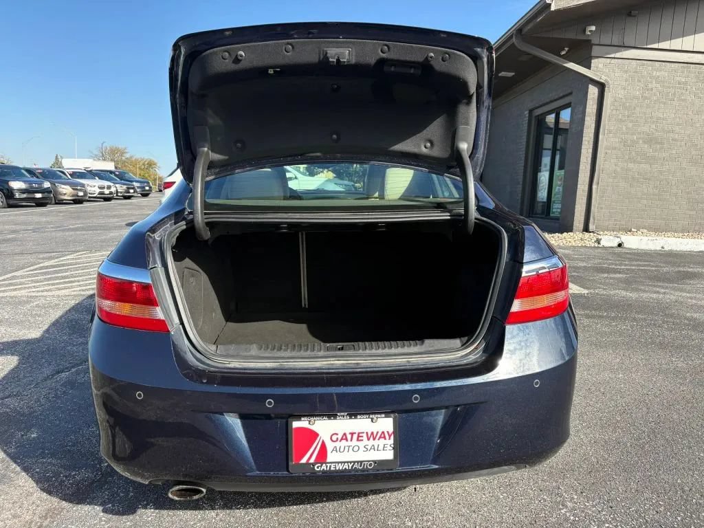 Used 2016 Buick Verano Leather w/ Experience Buick Package FWD image 10
