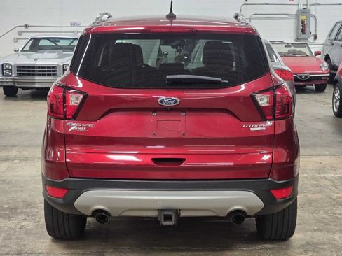 Used 2019 Ford Escape Titanium AWD/4WD image 4