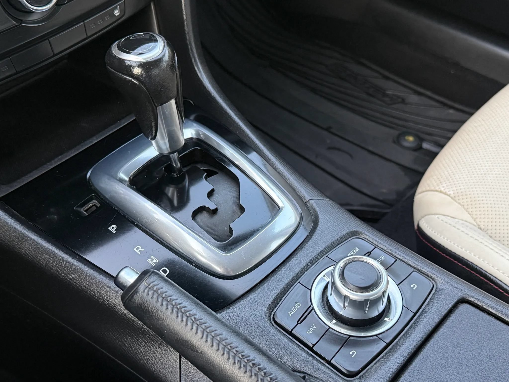 Used 2014 MAZDA MAZDA6 Grand Touring FWD image 27