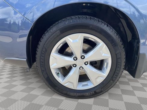 Used 2014 Subaru Forester 2.5i Limited AWD/4WD image 20