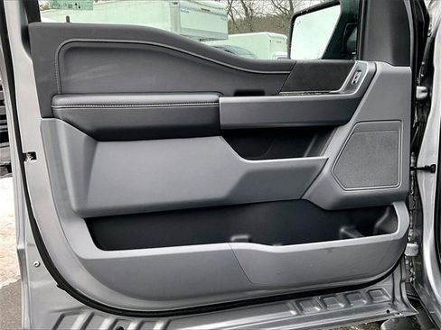 Used 2025 Ford F150 XLT w/ Equipment Group 301A Standard image 18