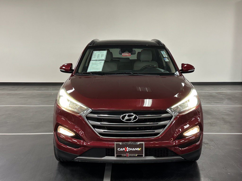 Used 2016 Hyundai Tucson Limited w/ Option Group 03 FWD image 10
