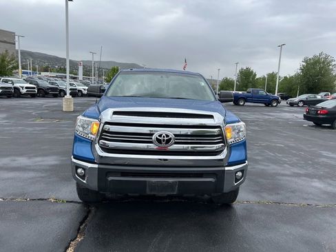 Used 2016 Toyota Tundra SR5 w/ TRD Off Road Package AWD/4WD image 11