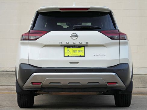 Used 2021 Nissan Rogue Platinum FWD image 10