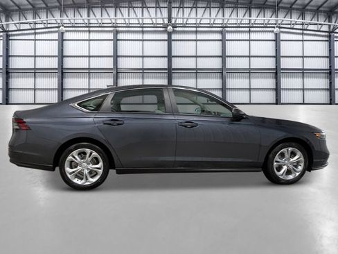 New 2025 Honda Accord LX image 7
