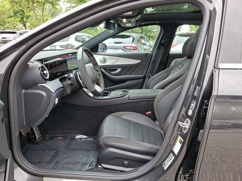 Used 2022 Mercedes-Benz E 53 AMG 4MATIC Sedan image 15