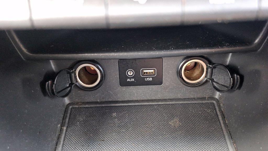 Used 2018 Hyundai Kona Limited FWD image 35