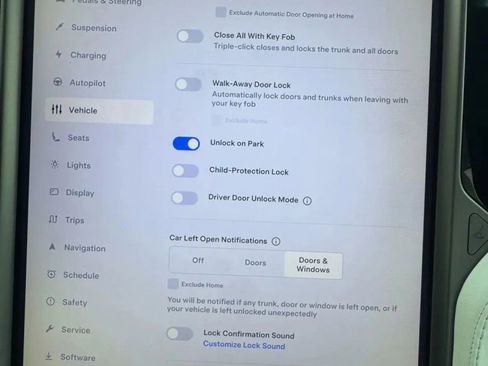 Used 2021 Tesla Model X Long Range image 37