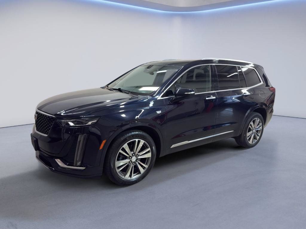 Used 2021 Cadillac XT6 Premium Luxury AWD/4WD image 3