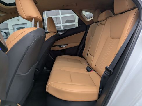 Used 2025 Lexus NX 350h AWD w/ Premium Package image 32