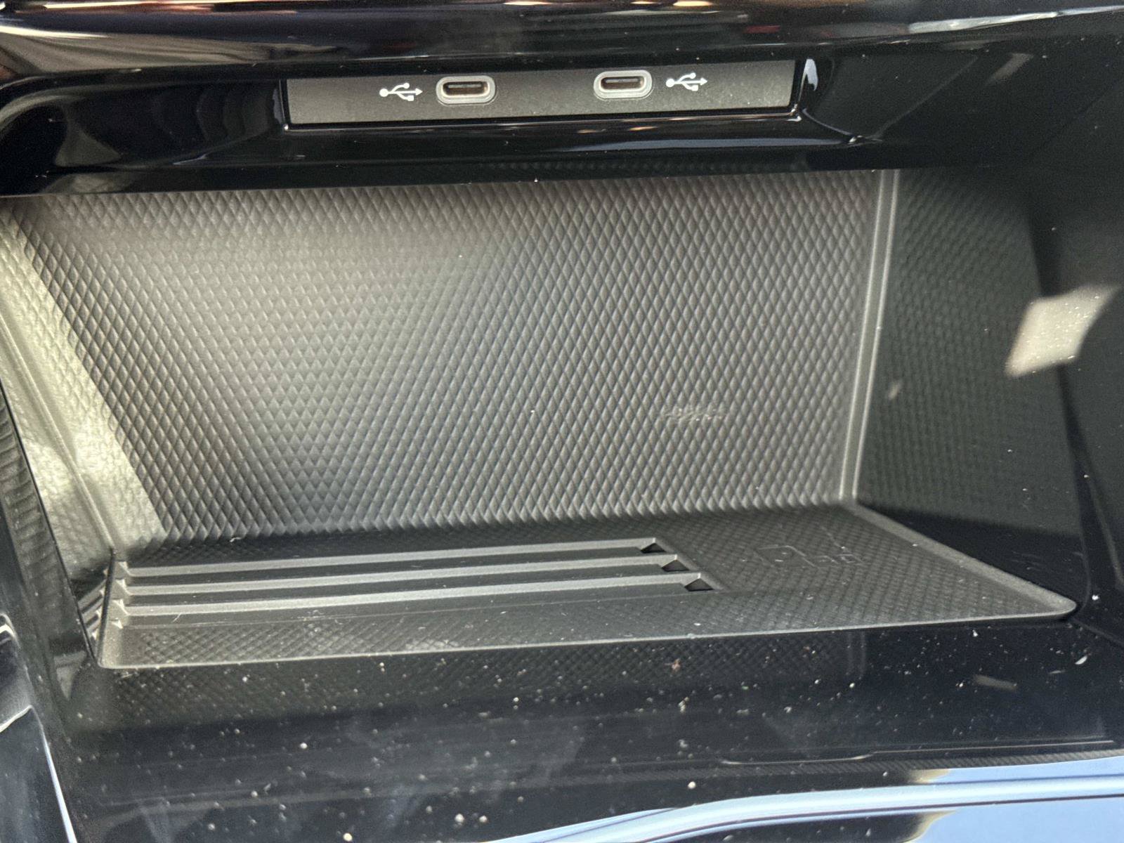 New 2026 Volkswagen GTI SE FWD image 26
