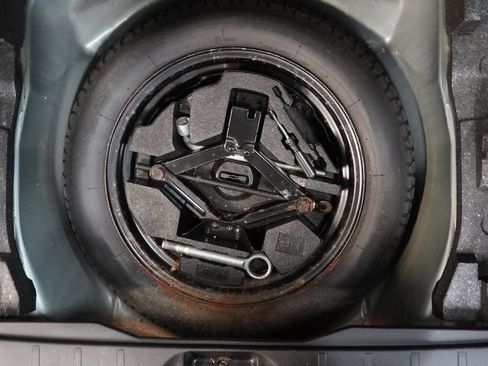 Used 2016 Subaru Forester 2.5i w/ Alloy Wheel Package AWD/4WD image 17