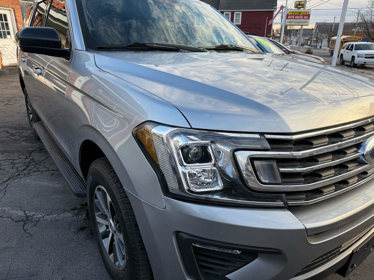 Used 2020 Ford Expedition XL AWD/4WD image 12