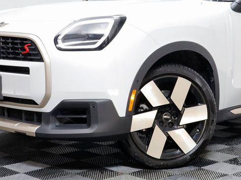 Certified 2025 MINI Cooper Countryman S image 3