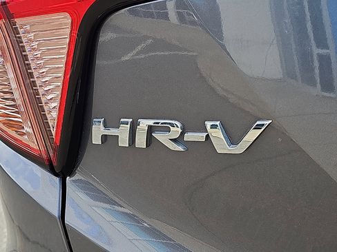 Used 2018 Honda HR-V EX-L image 33