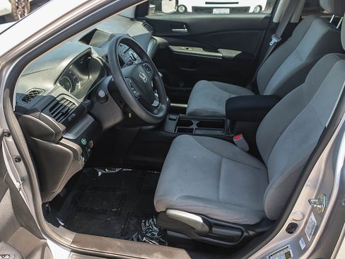 Used 2016 Honda CR-V LX image 18