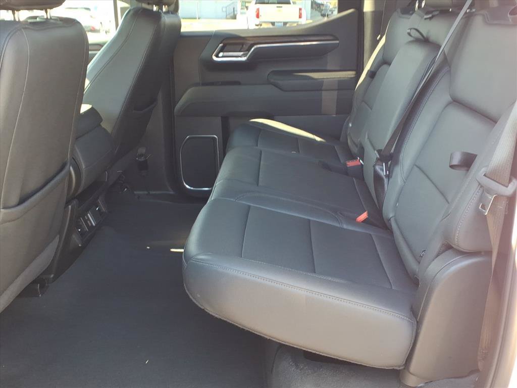 Used 2025 GMC Sierra 1500 SLT RWD image 22