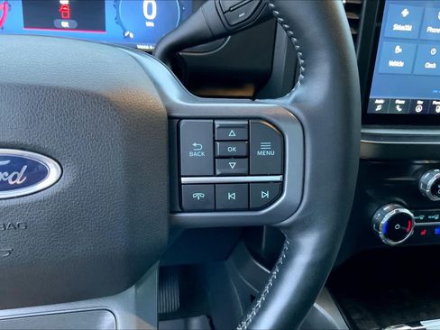 Used 2023 Ford F250 Lariat w/ Lariat Ultimate Package AWD/4WD image 23