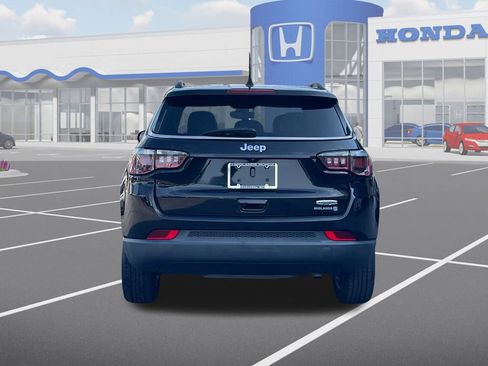 Used 2019 Jeep Compass Latitude image 7