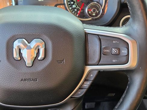 Used 2019 RAM 1500 Big Horn RWD image 25