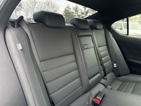 Used 2023 Lexus IS 350 F Sport image 17