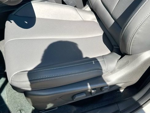 New 2026 Subaru Outback Limited AWD/4WD image 23
