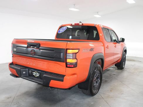 Used 2025 Nissan Frontier PRO-4X w/ Interior Protection Package AWD/4WD image 9