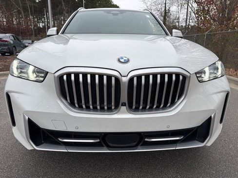 Certified 2024 BMW X5 xDrive40i w/ Premium Package image 5