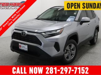 Used 2025 Toyota RAV4 XLE w/ Convenience Package AWD/4WD video 1