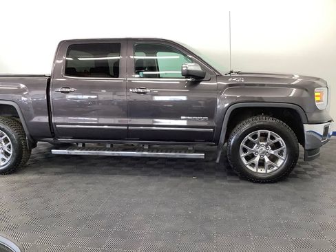 Used 2014 GMC Sierra 1500 SLT w/ SLT Crew Cab Value Package AWD/4WD image 24