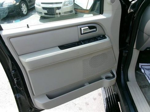 Used 2014 Ford Expedition EL Limited w/ Equipment Group 301A AWD/4WD image 7
