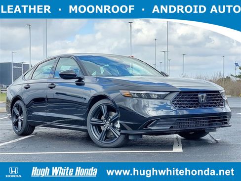 Used 2023 Honda Accord Sport image 1