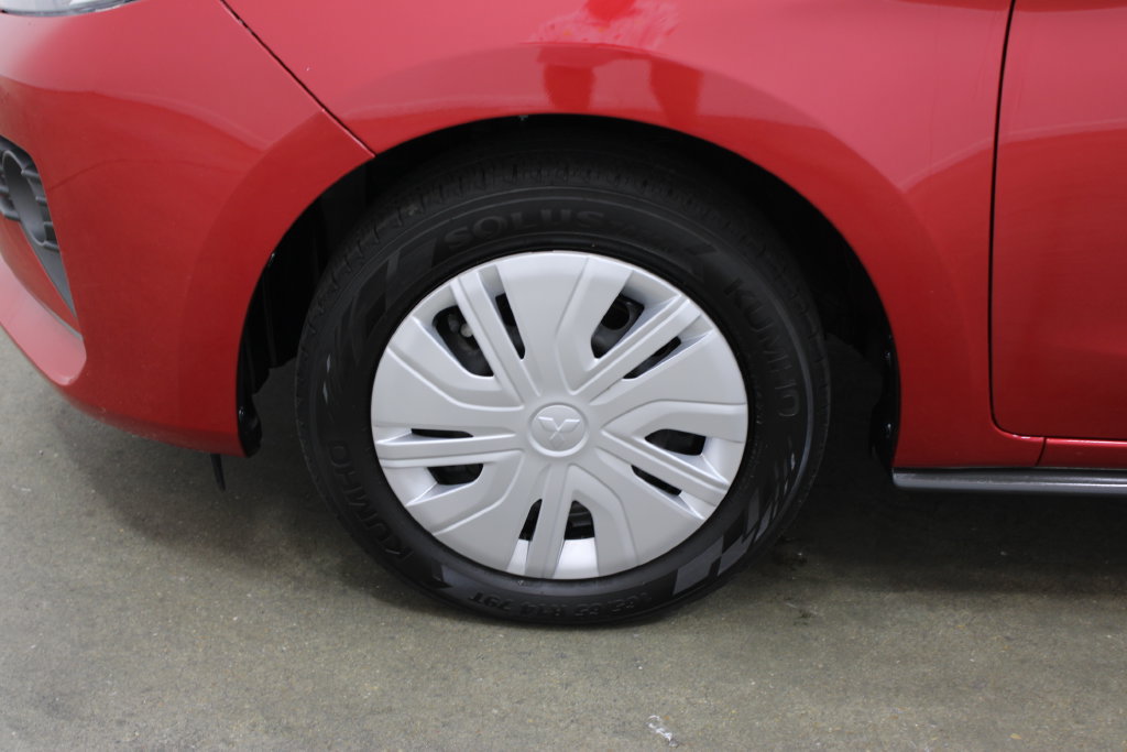 Used 2024 Mitsubishi Mirage ES FWD image 25