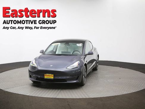 Used 2023 Tesla Model 3 Standard Range image 51